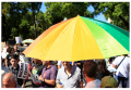 Manifestação politica, guarda-sol